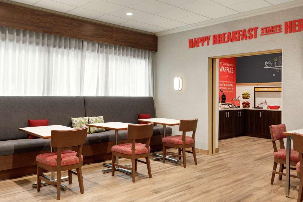 Hampton Inn Starkville Restaurante foto